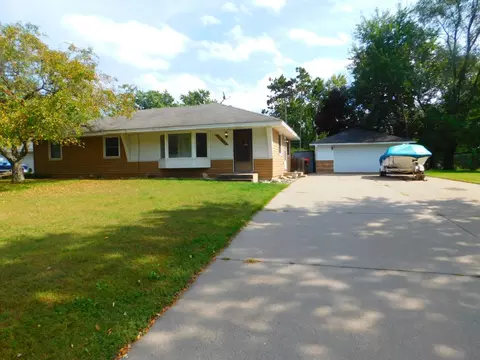 8459 Hilo Trl S, Cottage Grove, MN 55016
