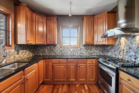 Kitchen - 4100 Spring St #214, Spring Park, MN 55384 photo 3 of 5