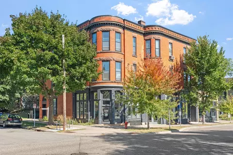182 Mackubin St #1, Saint Paul, MN 55102