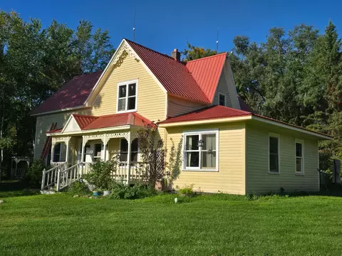 1031 Grand St, Ogilvie, MN 56358