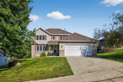 2114 Ponderosa Dr SW, Rochester, MN 55902
