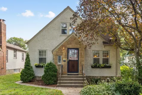 3027 Garfield St NE, Minneapolis, MN 55418
