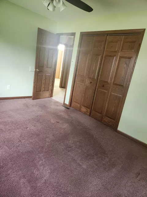Bedroom - 302 Robert St, Marshall, MN 56258 photo 3 of 3