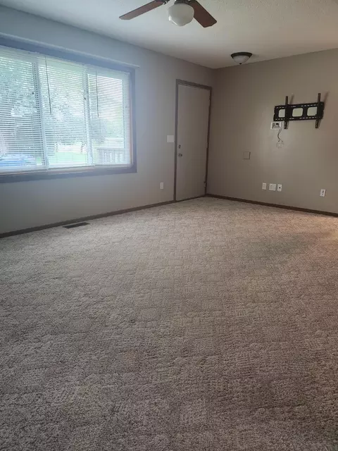 Living - 302 Robert St, Marshall, MN 56258 photo 1 of 1