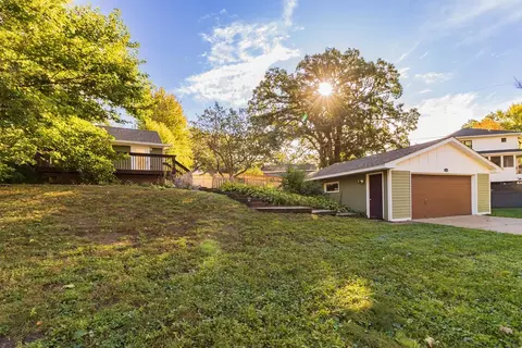 4206 France Ave N, Robbinsdale, MN 55422