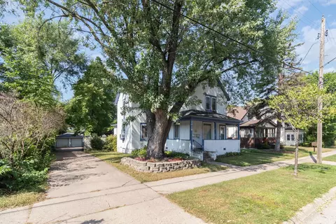 2018 5th St NE, Minneapolis, MN 55418