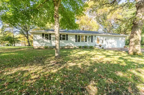 2402 Reeds Villa Rd SW, Alexandria, MN 56308