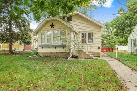 Exterior - 1010 8th Ave N, Saint Cloud, MN 56303 photo 6 of 7
