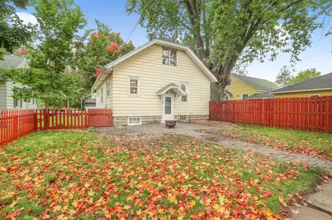 Exterior - 1010 8th Ave N, Saint Cloud, MN 56303 photo 4 of 7