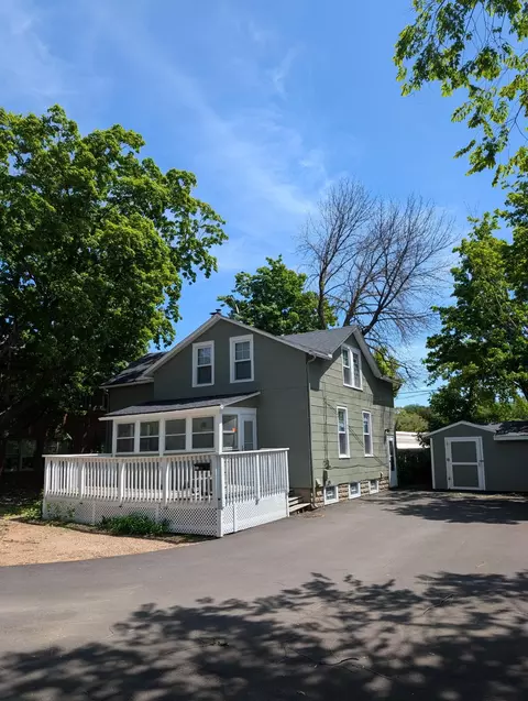 351 Morse Ave, Excelsior, MN 55331