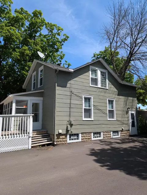 351 Morse Ave, Excelsior, MN 55331 photo 2
