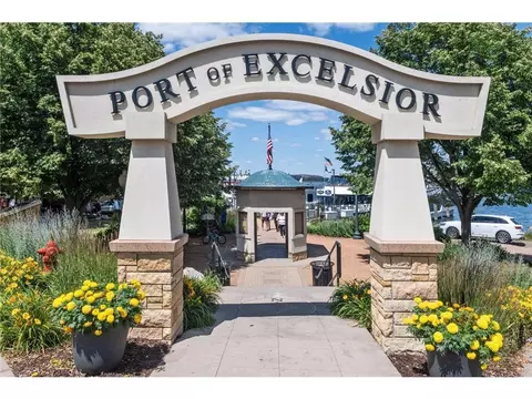 351 Morse Ave, Excelsior, MN 55331 photo 39