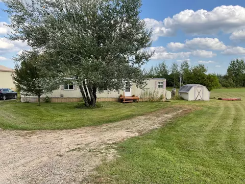 25330 North Rd, Bovey, MN 55709