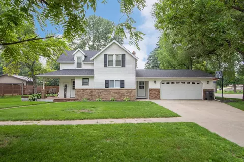 719 4th St, Hawley, MN 56549