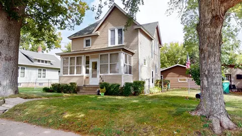 514 Raymond Ave, Albert Lea, MN 56007