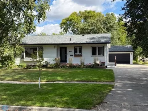 412 13th St N, Breckenridge, MN 56520