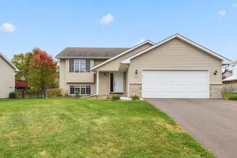 604 Sunset St, Buffalo, MN 55313