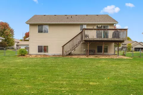 Exterior - 604 Sunset St, Buffalo, MN 55313 photo 4 of 7