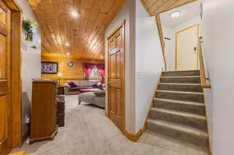 Entry Way - 604 Sunset St, Buffalo, MN 55313 photo 2 of 2