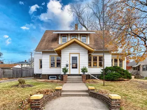 4011 18th Ave S, Minneapolis, MN 55407