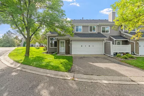 8381 Corcoran Cir #49, Inver Grove Heights, MN 55076