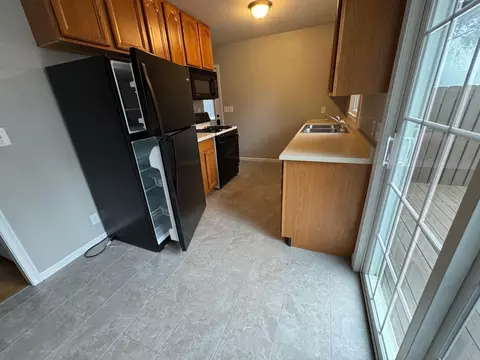 Kitchen - 616 Cherry Ave, Albert Lea, MN 56007 photo 2 of 2
