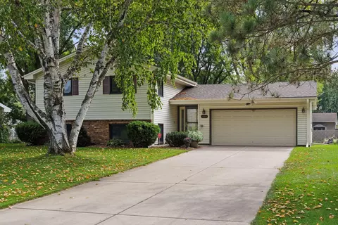 1494 Onondaga St NE, Fridley, MN 55432