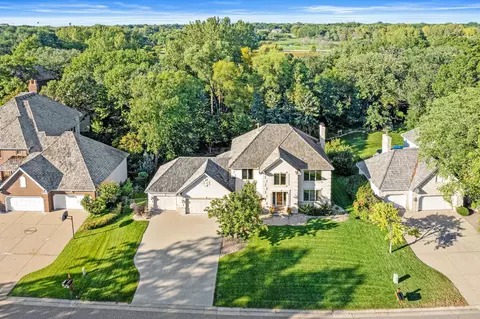 1385 Meadow Ave, Shoreview, MN 55126