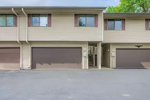 404 Pleasant Dr, Hastings, MN 55033