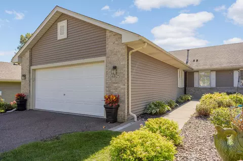 14825 57th St N, Oak Park Heights, MN 55082
