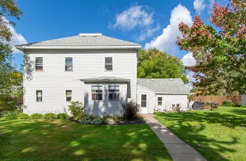 Exterior - 402 2nd Ave NE, Brainerd, MN 56401 photo 3 of 7