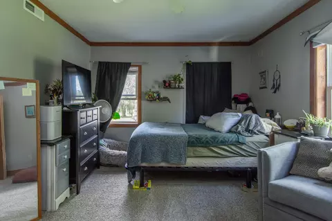 Bedroom - 402 2nd Ave NE, Brainerd, MN 56401 photo 2 of 2