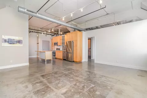 730 Stinson Blvd #412, Minneapolis, MN 55413