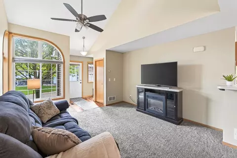 11287 16th St NE, Saint Michael, MN 55376 photo 5