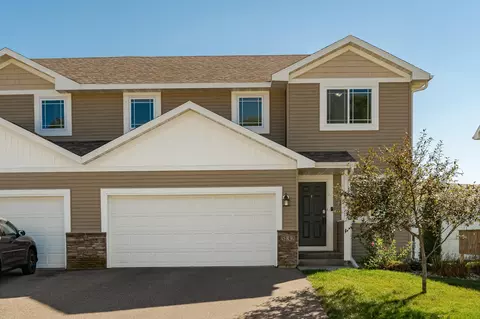 5132 61st St NW, Rochester, MN 55901