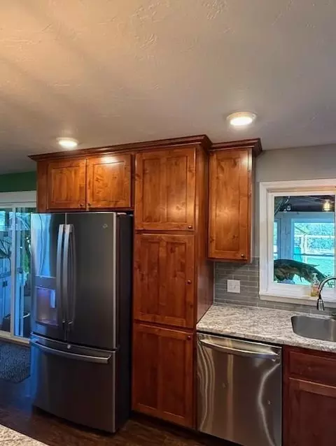 Kitchen - 936 Des Moines Dr, Windom, MN 56101 photo 5 of 5