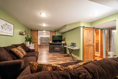 Other - 936 Des Moines Dr, Windom, MN 56101 photo 5 of 10