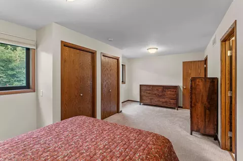 Bedroom - 3096 Dolores Dr, Saint Cloud, MN 56303 photo 7 of 17