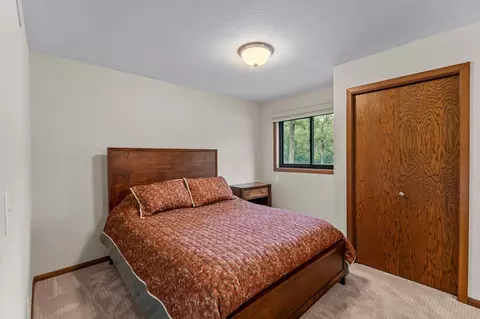 Bedroom - 3096 Dolores Dr, Saint Cloud, MN 56303 photo 6 of 17