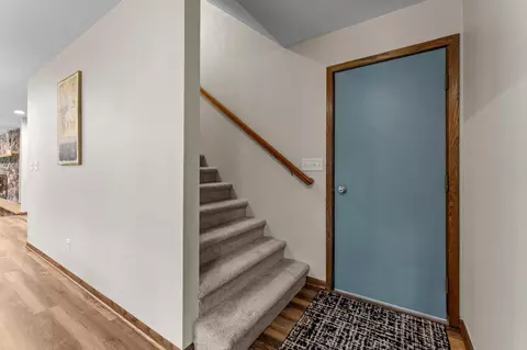 Entry Way - 3096 Dolores Dr, Saint Cloud, MN 56303 photo 3 of 3
