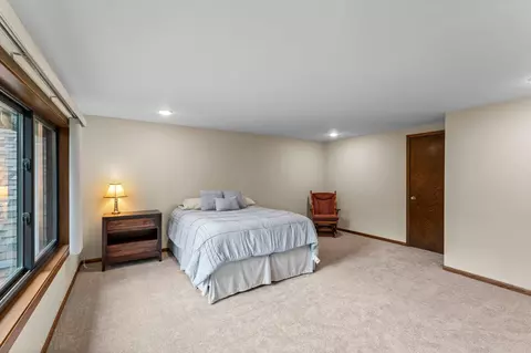 Bedroom - 3096 Dolores Dr, Saint Cloud, MN 56303 photo 10 of 17