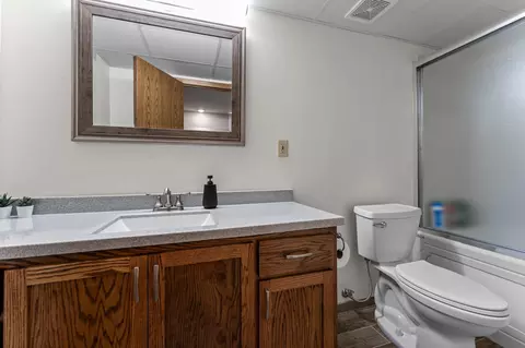 Bath - 3096 Dolores Dr, Saint Cloud, MN 56303 photo 9 of 9