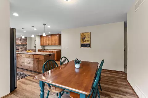 Dining - 3096 Dolores Dr, Saint Cloud, MN 56303 photo 4 of 5