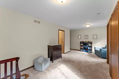 Bedroom - 3096 Dolores Dr, Saint Cloud, MN 56303 photo 3 of 17