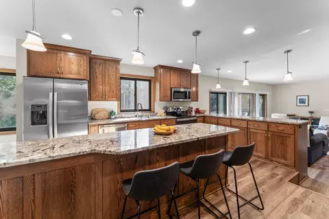 Kitchen - 3096 Dolores Dr, Saint Cloud, MN 56303 photo 5 of 9