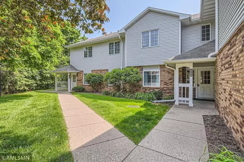 3557 Blue Jay Way #102, Eagan, MN 55123