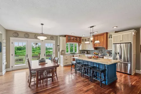 1755 Chateau Way, Minnetrista, MN 55359