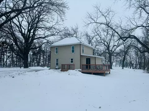 77201 270th St, Clarks Grove, MN 56016