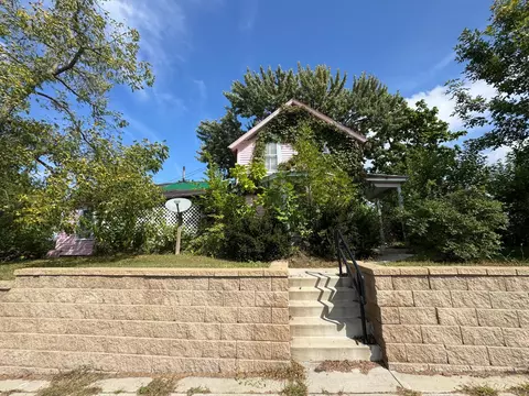 315 Bridge St, Le Sueur, MN 56058