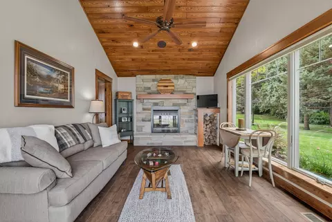 47096 Maple Leaf Ln, Elysian, MN 56028 photo 16